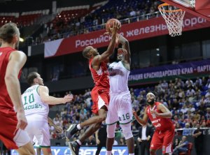 Баскетбольный клуб «Локомотив-Кубань» одержал победу над баскетбольным клубом «Калев» в 1-ом матче после отставки главного тренера