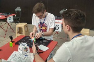 Первый официальный турнир по сборке кубика Рубика состоялся в Краснодаре