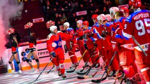 «Легенды хоккея» и игроки Ночной Лиги на гала-матче в честь 70-летия новокузнецкого хоккея